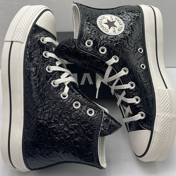 Converse WMNS High-Tops Platform Sneakers CTAS LIFT HI
BLACK/EGRET/BLACK - Picture 11 of 16